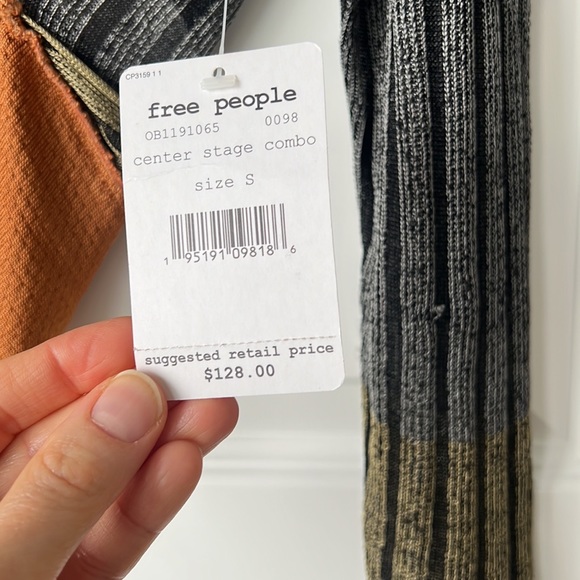NWT Free people top size small - Picture 2 of 4
